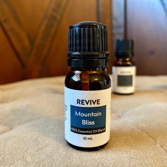 Revive Essential Oils - Assorted / there are 5 oils with different pricing - Picture 4 of 7